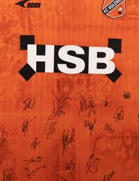 Ingelijst en gesigneerd thuisshirt FC Volendam 2026-2027
